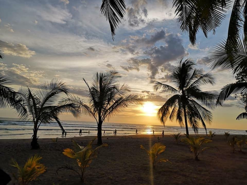 Cabinas Playa Bandera