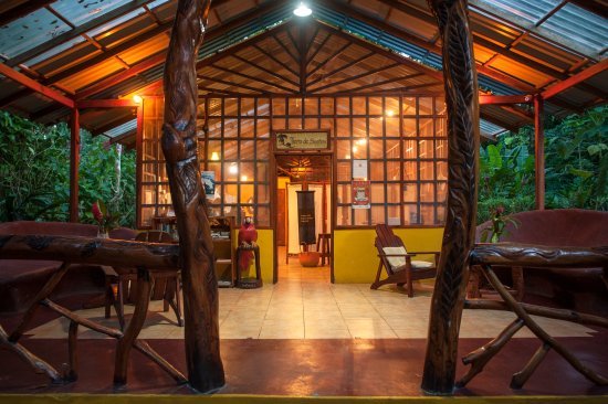 Los Suenos Lodge